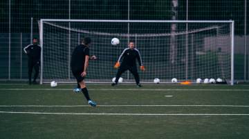 4‑2击败旧主！阿莫林：签约米兰之后，我对曼联已经毫无情绪（配图示意）